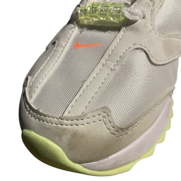 Nike Air Max Dawn - Picture 6 of 6